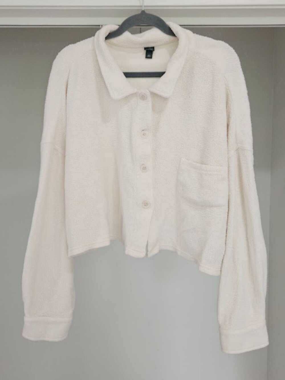 Wild fable white teddy sherpa boxy oversized cropped button shacket shirt top 2X